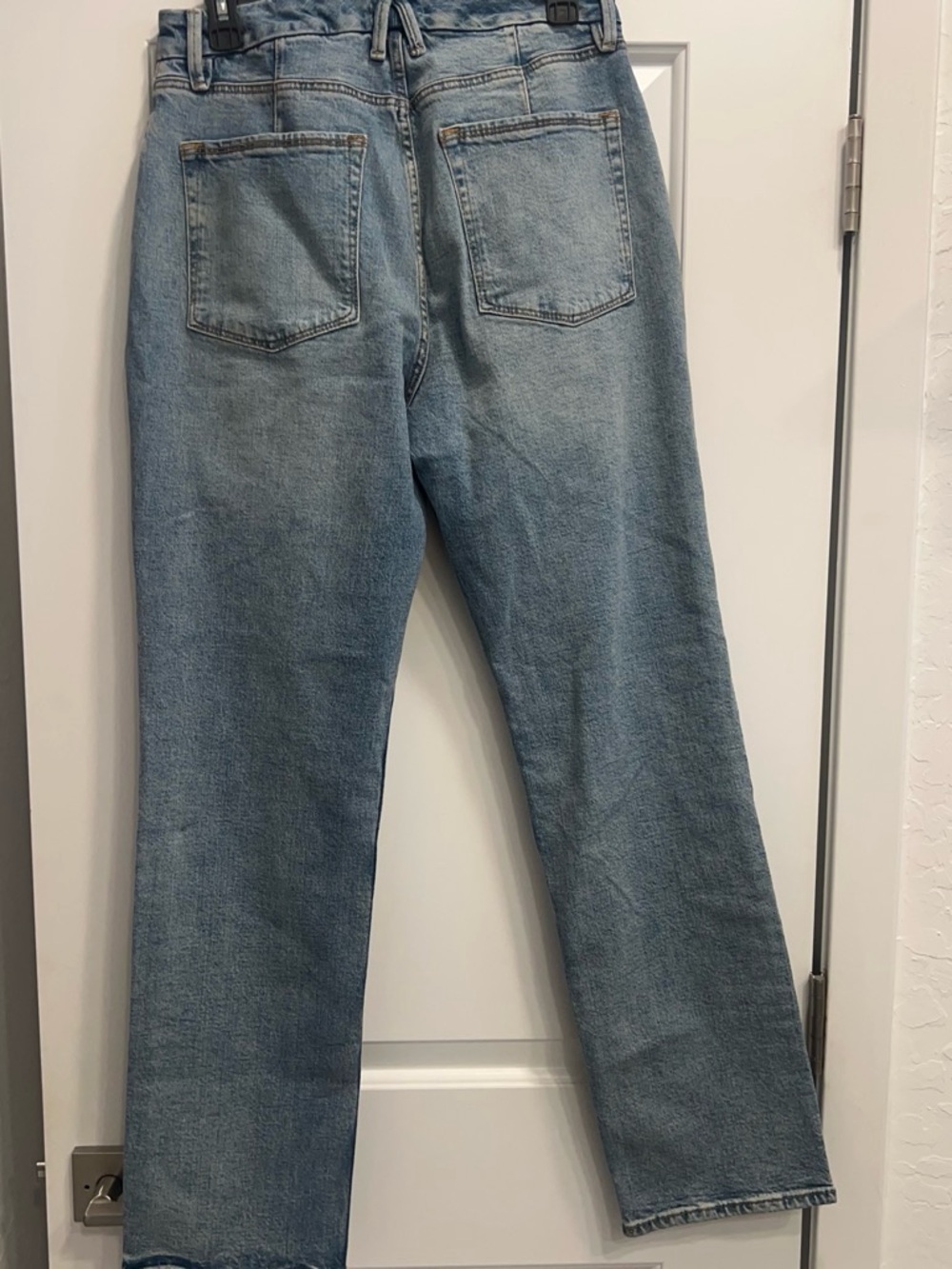 Good American Light Blue Straight-Leg Jeans with Crystal Fringe - Picture 4 of 4